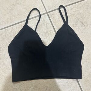 Alo v-neck sports bra crop top